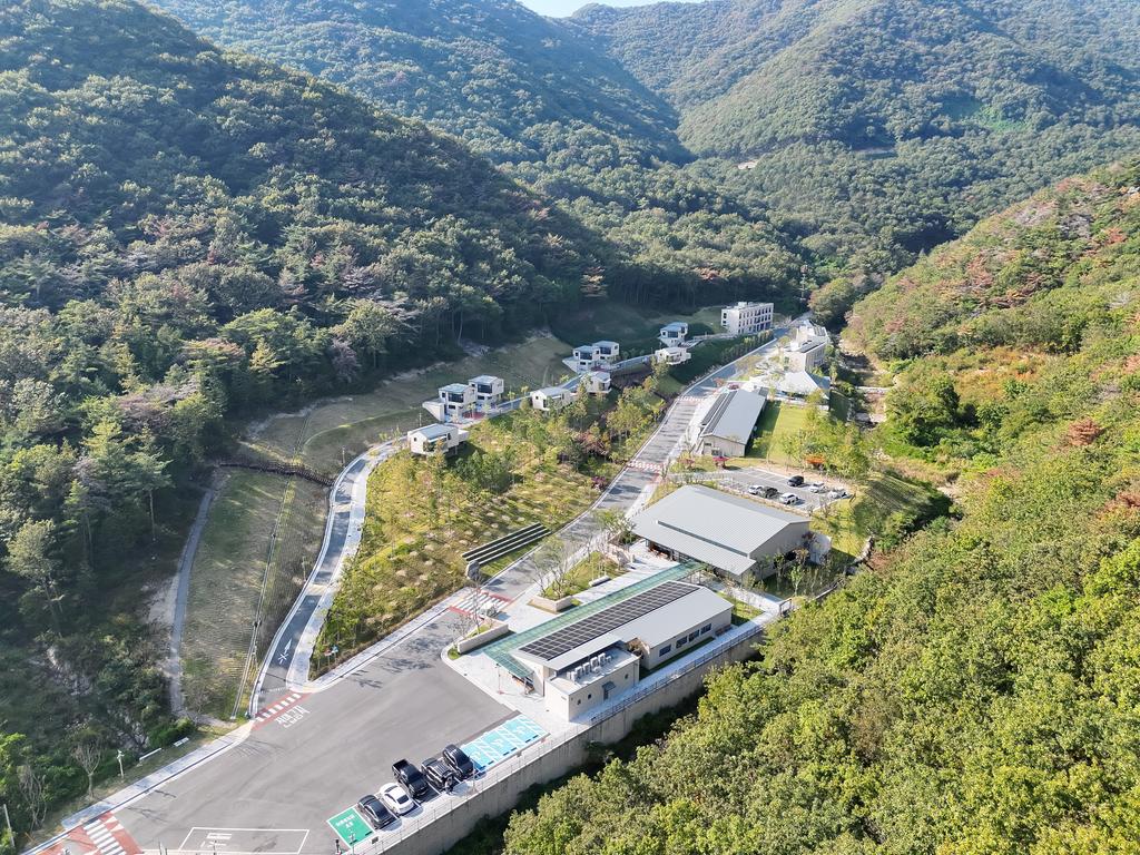 국립김해숲체원 11월 정식 운영 공식 게시물 사진