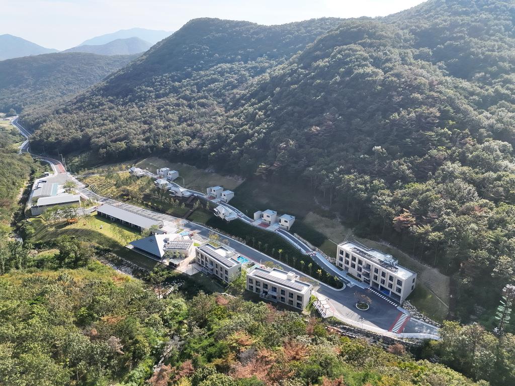 국립김해숲체원 11월 정식 운영 공식 게시물 사진