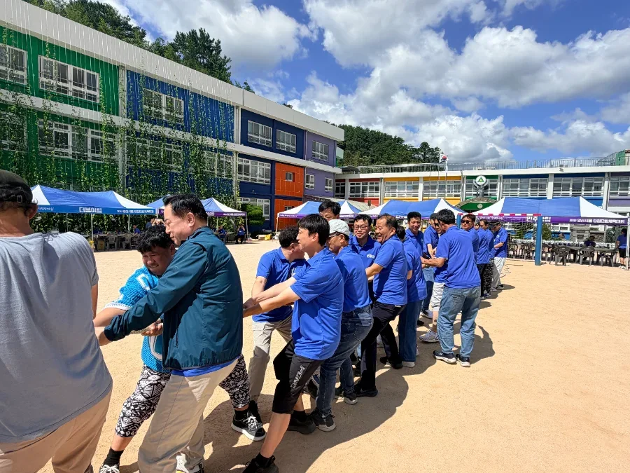 [보도자료] 더불어민주당 양산시을지역위원회, 제1회 당원단합체육대회 성료 공식 게시물 사진